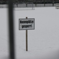 Training Eintracht Trier im Schnee, Moselstadion, Rasen gesperrt, Winter, Foto: Andreas Maldener - 5VIER