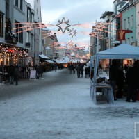 20101217 Schneegeschichten, Winter in der Trierer Innenstadt, Weihnachtsmarkt, Foto: Anna Lena Bauer - 5VIER