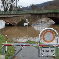 Hochwasser in Trier an der Kaiser Wilhelm Brücke - Photo: Anna Deckmann 5vIer.de