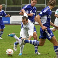 20110403 SchalkeII - SVE, Regionalliga West. FAZ. Foto: Anna Lena Bauer - 5VIER