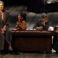 Diana Körner, Vanessa Daun, Kerstin Thielemann, Barbara Ullmann, Foto: Dominik Mock/Theater Trier - 5VIER