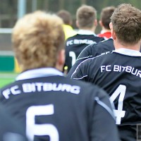 Abgestiegen: Der FC Bitburg. Foto: Andreas Gniffke - 5VIER