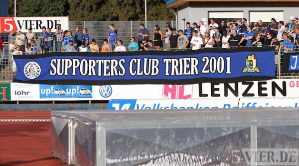 Eintracht Trier - Eintracht Frankfurt II, Fans Supporters, Regionalliga Suedwest, Foto: Anna Lena Grasmueck - 5VIER