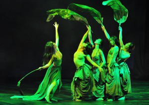 Bejing Modern Dance Company - Blooming Of Time (6)