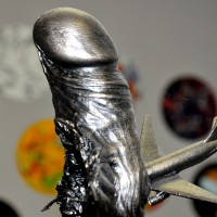 Bronze penis1 - 5VIER