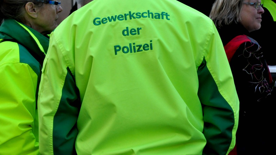 Polizeigerwerkschaft_5vier (3)