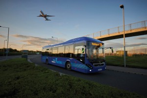 Was tun, wenn der Shuttle Bus zu langsam war und der Flieger schon weg ist? (Foto: Heathrow Airports Limited)
