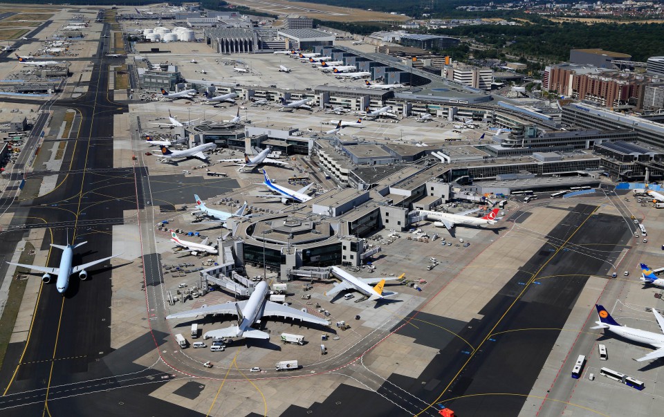 Flugzeug-Labyrinth Frankfurt Airport (Foto: Fraport) - 5VIER