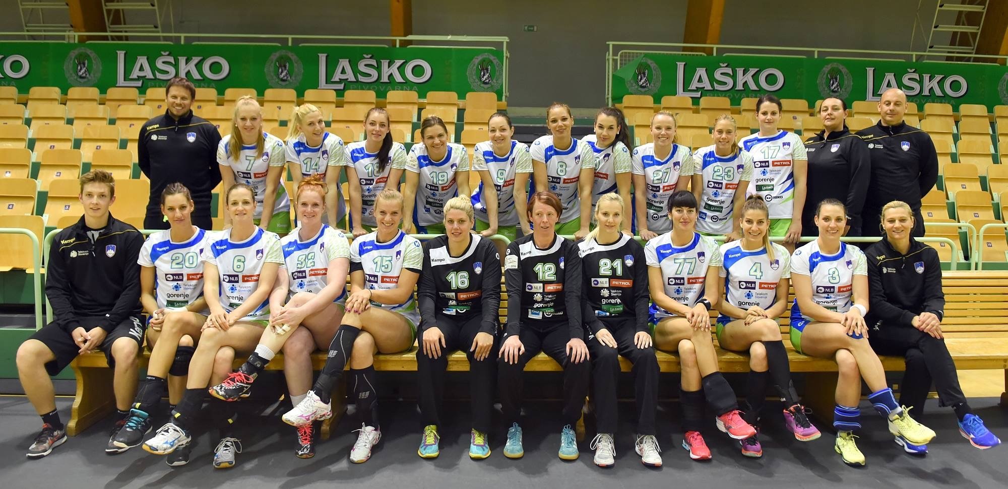 Die Frauen-Handballnationalmannschaft aus Slowenien