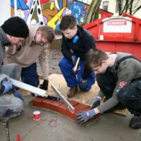 Schüler der Trierer Kurfürst-Balduin-Realschule plus bauen ihren eigenen Grillplatz