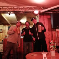 Die glücklichen Gewinner des Abends: Nico Döring Atelier der Braukünste (links), Klaus Tonkaboni (mitte) und Jan Niewodniczanski von Craftwerk (rechts) Foto: 5VIER.de