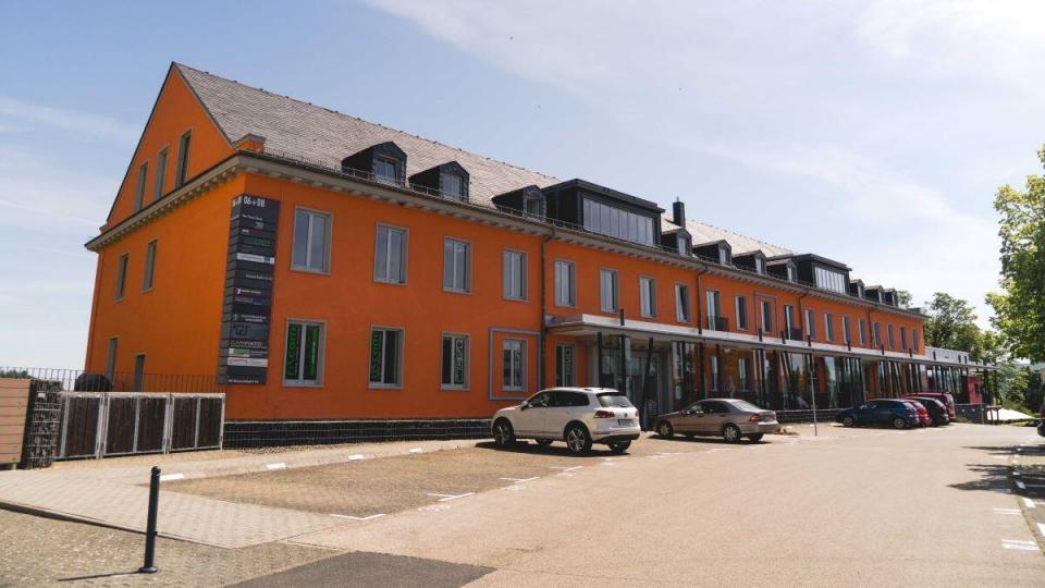 Die Lehrräume und Büros der Pflegewissenschaft der Universität Trier liegen im Wissenschaftspark auf dem Petrisberg von Trier. Bildquelle: Universität Trier