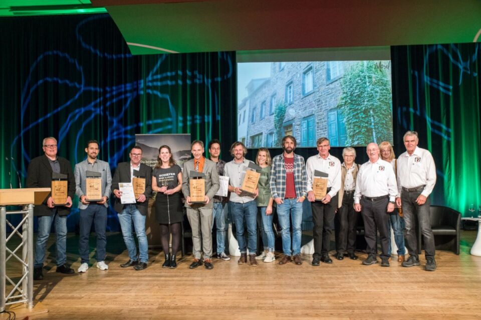 Die sechs Gewinner der Auszeichnung der GOLD-Ideen von #moselhelden. Bildquelle: Chris Marmann