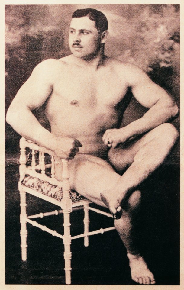 Als „stärkster Mann der Welt" war der Gewichtheber Paul Trappen weit über die Grenzen Triers hinaus bekannt. Foto: Stadtmuseum Simeonstift