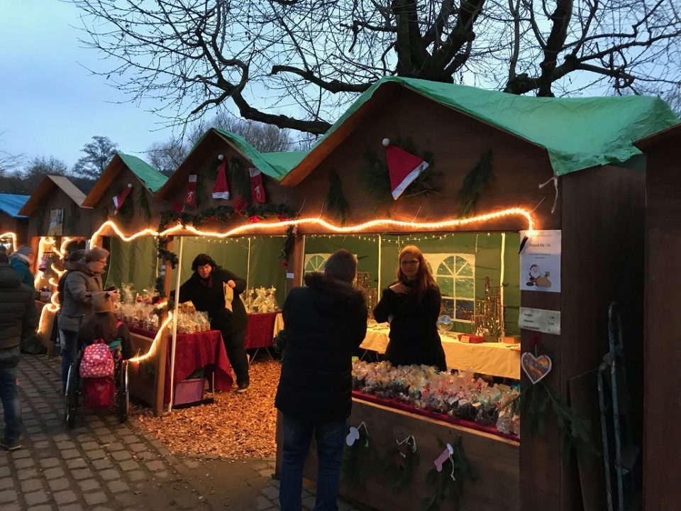 Jedes Jahr ein kleines Highlight: Der Feller Adventsmarkt. Foto: Feller Bürger Liste e.V. 